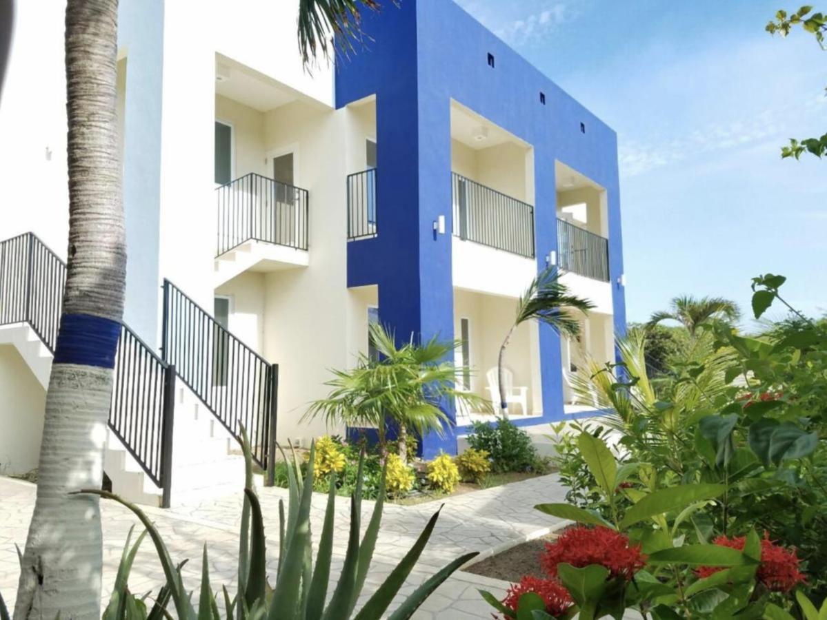 Andira Apartments ウィレムスタッド エクステリア 写真